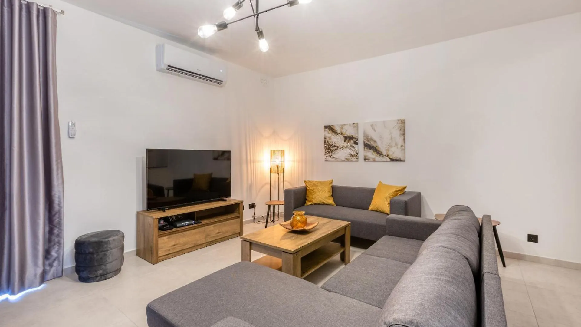 Amazing Apartment With Pool In Malta Is-Swieqi