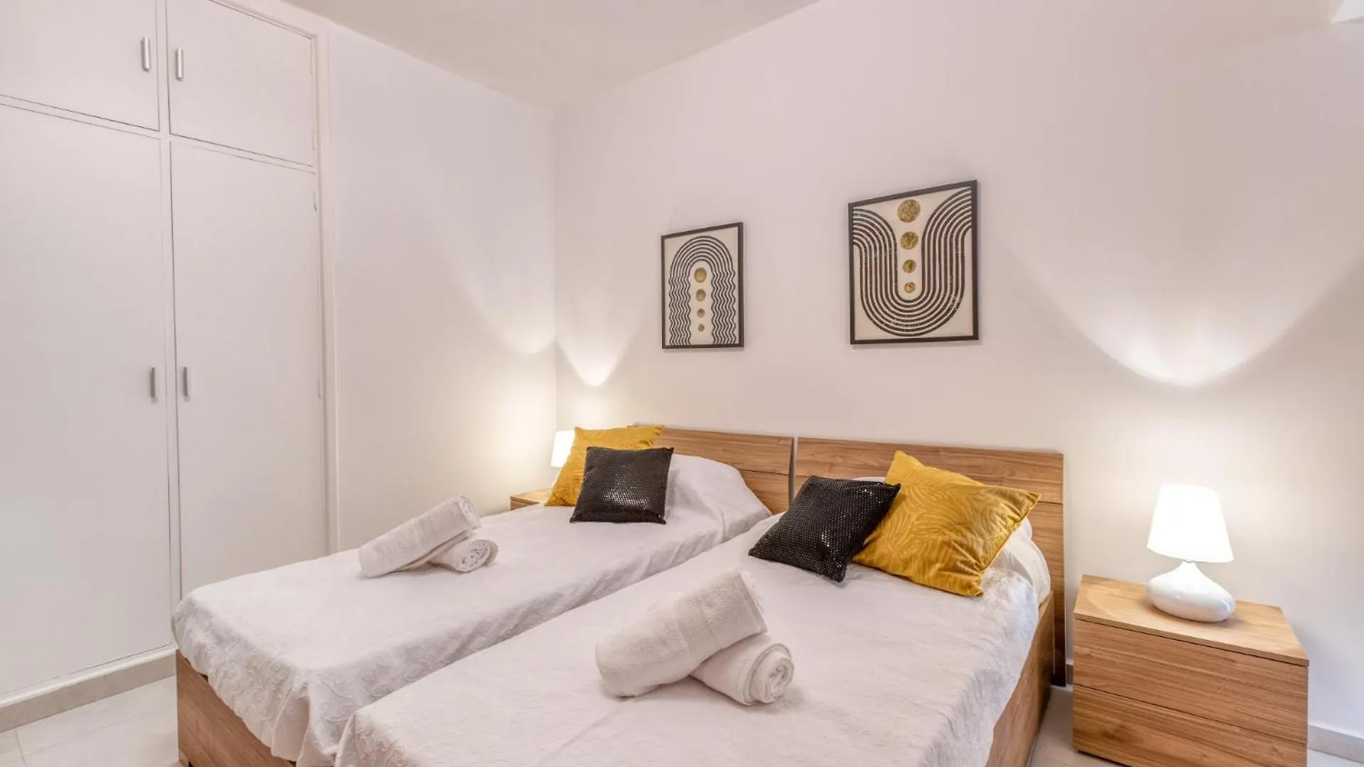 Amazing Apartment With Pool In Malta Is-Swieqi Malta
