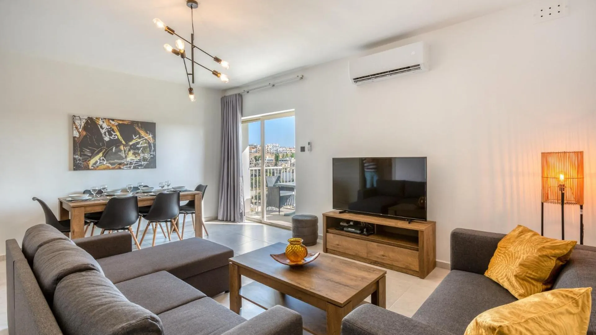 Amazing Apartment With Pool In Malta Is-Swieqi