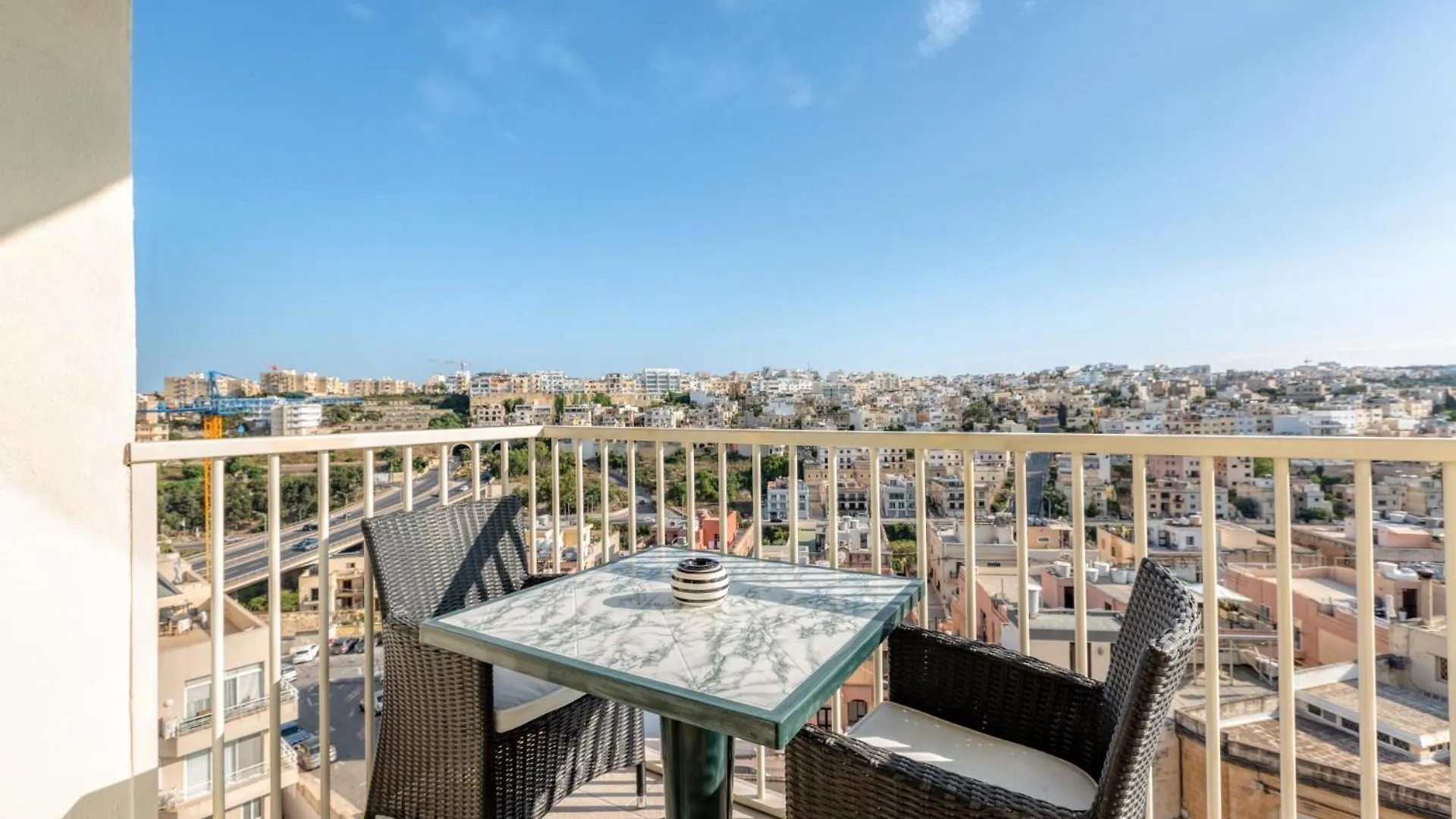 Amazing Apartment With Pool In Malta Is-Swieqi 0*,