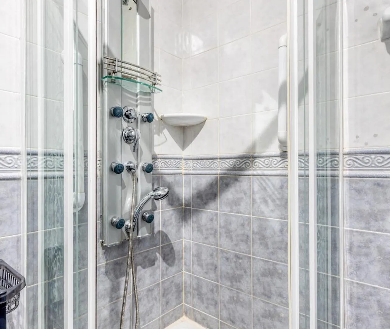 Amazing Apartment With Pool In Malta Is-Swieqi